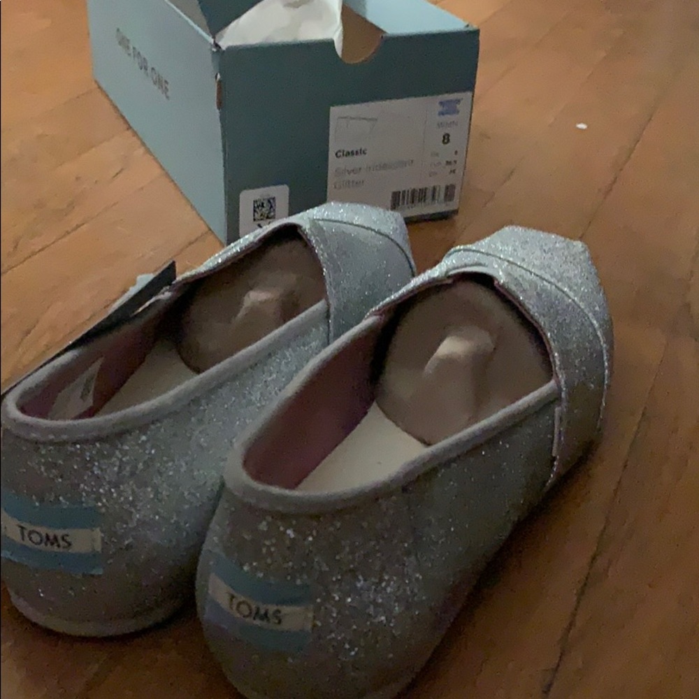 Silver Iridescent Glitter TOMS Size 8